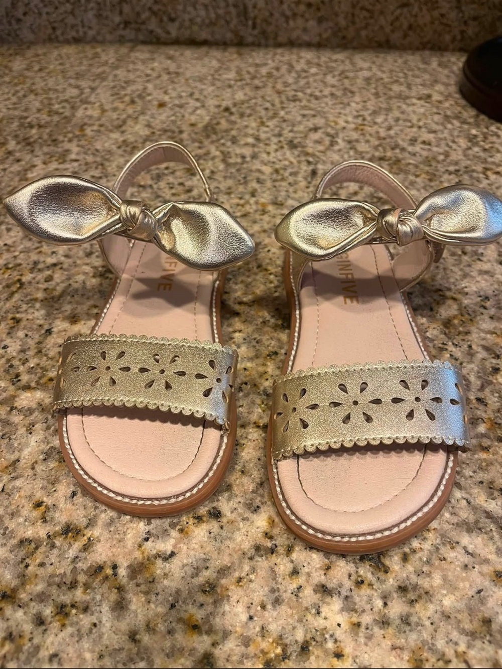 Girls Metallic Gold Bow-Accent Sandals